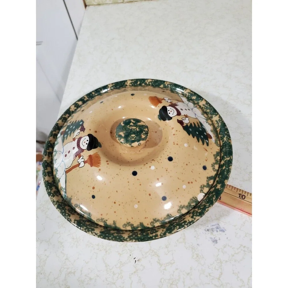LTD Limited  9” Christmas Snowman Pie Dish W/ Lid Stoneware Green Sponge Edges